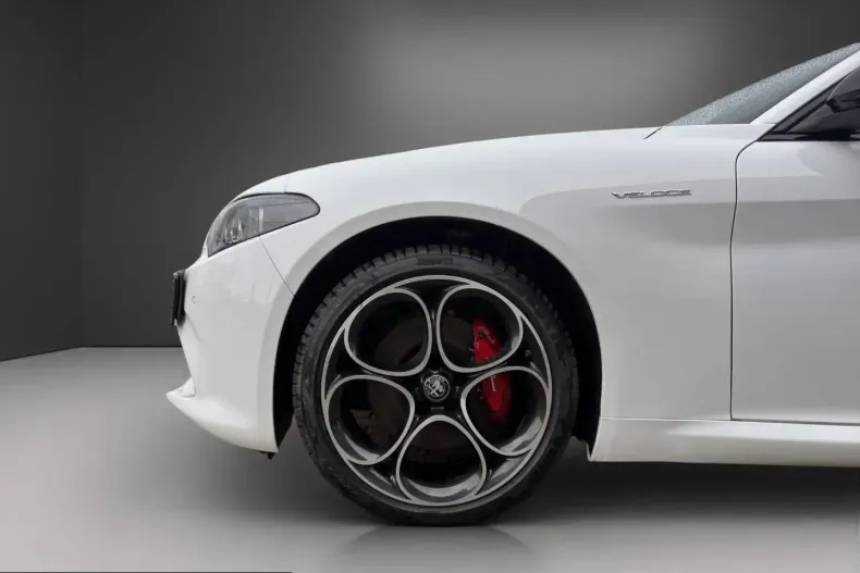 Alfa Romeo Giulia din 2023 cu 20.493 km - oferta ALF224140 - foto 13