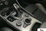 Alfa Romeo Giulia din 2025 cu 17.000 km - oferta ALF224143 - foto 11