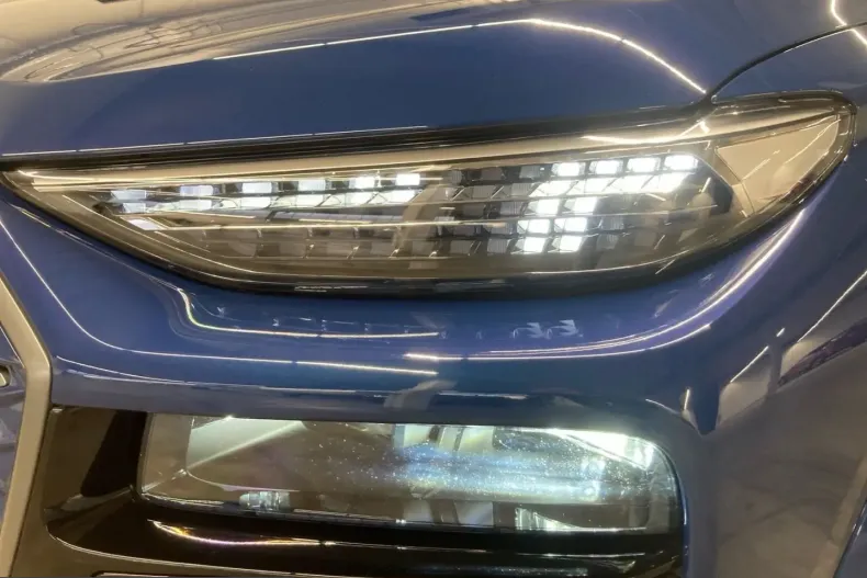 Audi Q6 e-tron din 2024 cu 10.570 km - oferta AUD224147 - foto 5