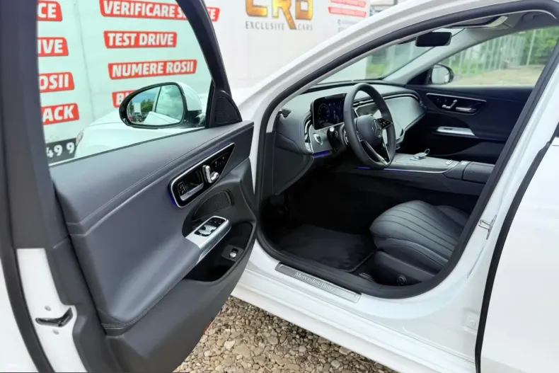 Mercedes-Benz E 220 (Clasa E) din 2024 cu 67 km - oferta MER224152 - foto 9