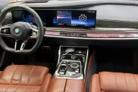 BMW i7 (Seria 7) din 2023 cu 18.908 km - oferta BMW224158 - foto 16