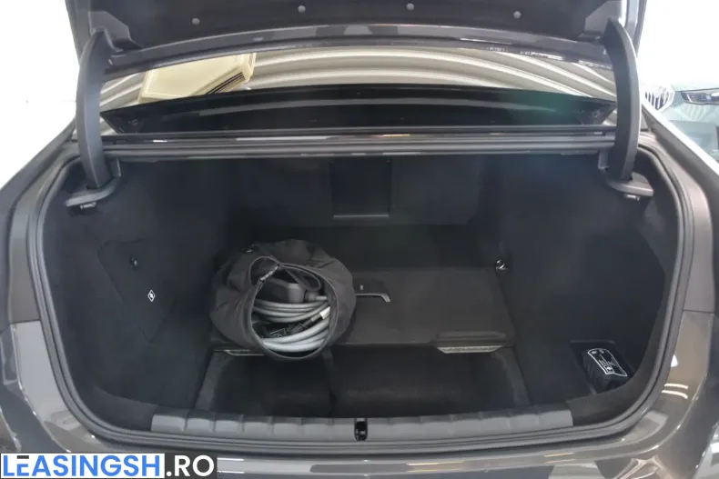 BMW i7 (Seria 7) din 2023 cu 25.109 km - oferta BMW224159 - foto 9