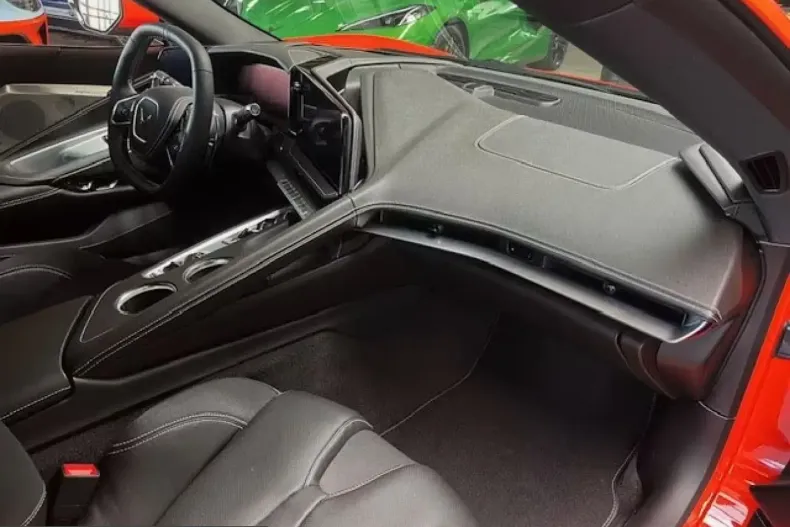Corvette C8 din 2026 cu 10 km - oferta COR224164 - foto 11