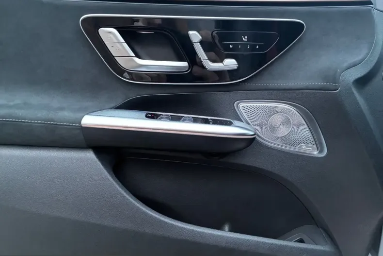 Mercedes-Benz EQE din 2024 cu 42.830 km - oferta MER224165 - foto 5