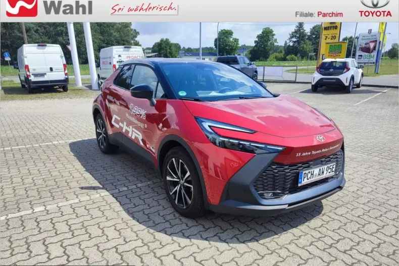 Toyota C-HR din 2025 cu 5.900 km - oferta TOY224167 - foto 1