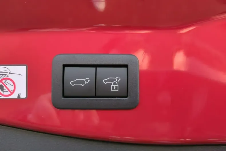 Toyota C-HR din 2024 cu 14.900 km - oferta TOY224168 - foto 17