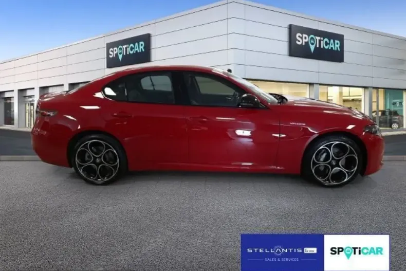 Alfa Romeo Giulia din 2023 cu 18.716 km - oferta ALF224173 - foto 4