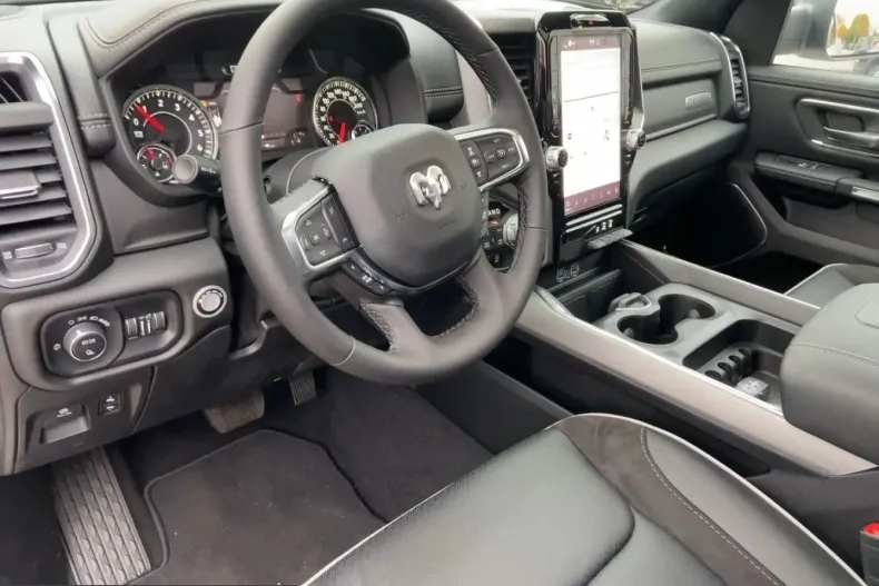 Dodge RAM din 2024 cu 45.000 km - oferta DOD224175 - foto 8