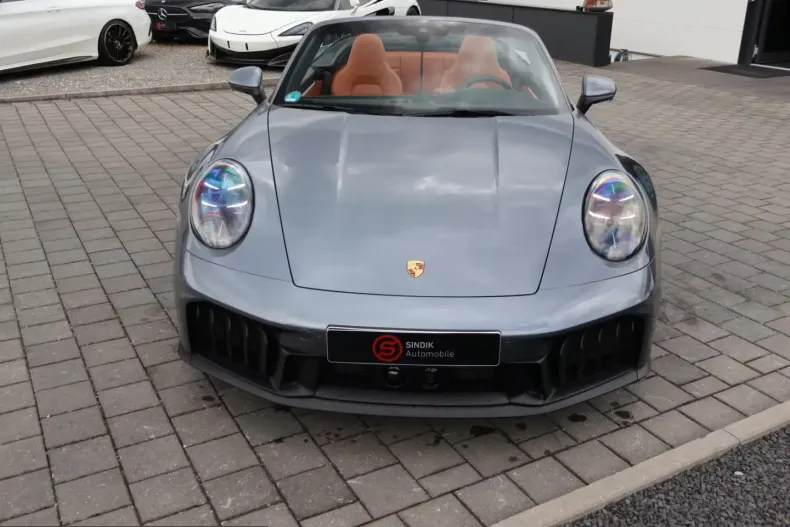 Porsche 911 din 2024 cu 7.900 km - oferta POR224179 - foto 2