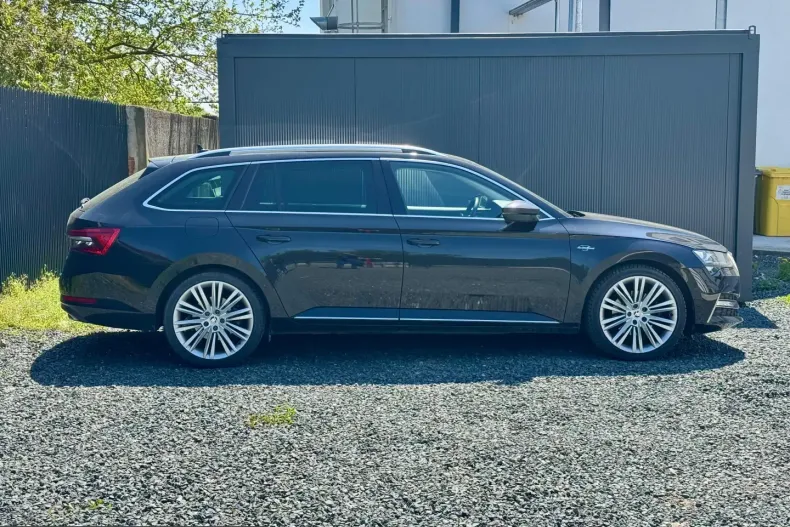 Skoda Superb din 2021 cu 105.000 km - oferta SKO224180 - foto 21