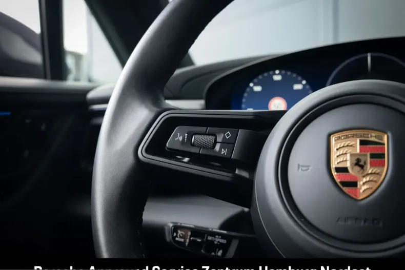 Porsche Macan din 2024 cu 17.995 km - oferta POR224182 - foto 31
