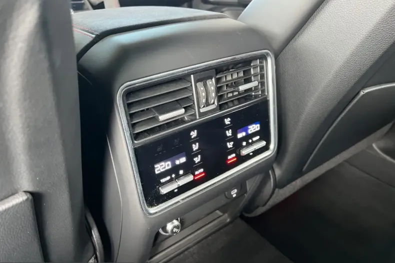 Porsche Cayenne din 2022 cu 4.800 km - oferta POR224183 - foto 23