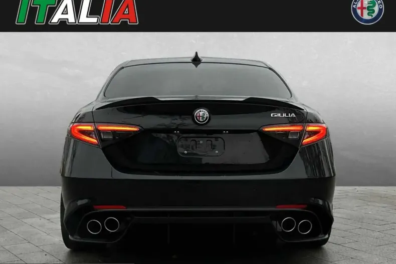 Alfa Romeo Giulia din 2024 cu 1.550 km - oferta ALF224184 - foto 4