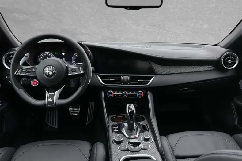 Alfa Romeo Giulia din 2024 cu 1.550 km - oferta ALF224184 - foto 7