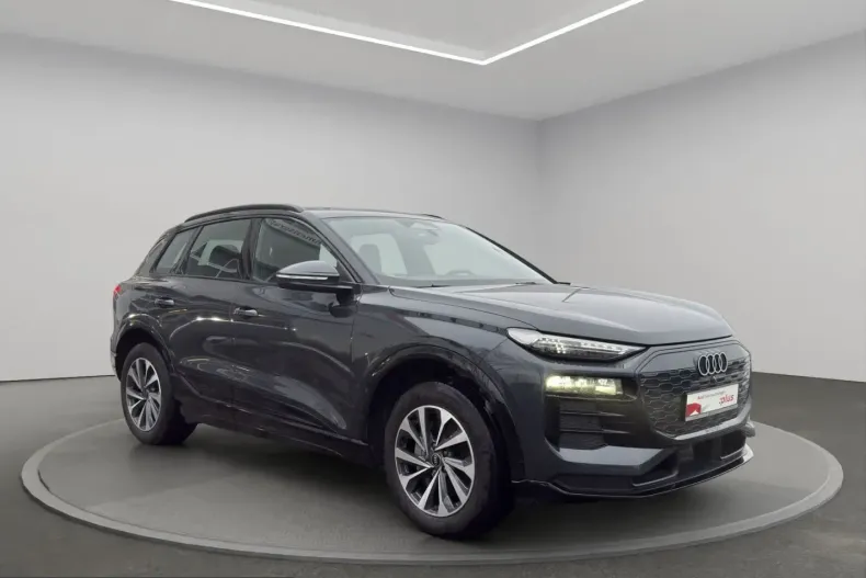 Audi Q6 e-tron din 2025 cu 17.792 km - oferta AUD224187 - foto 2