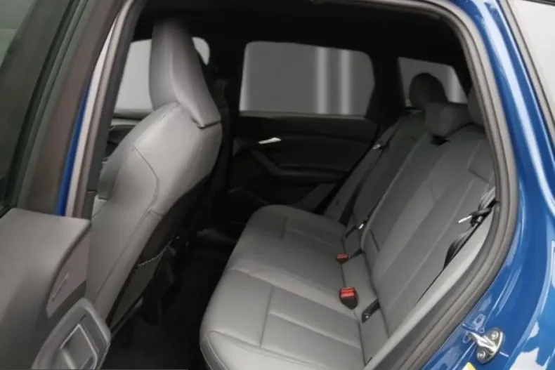 Audi Q6 e-tron din 2024 cu 8.642 km - oferta AUD224190 - foto 10