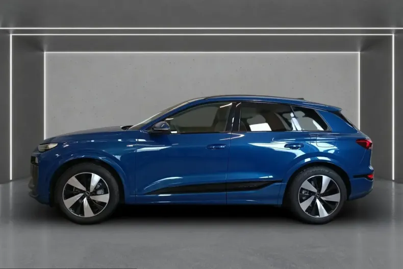 Audi Q6 e-tron din 2024 cu 8.243 km - oferta AUD224191 - foto 3