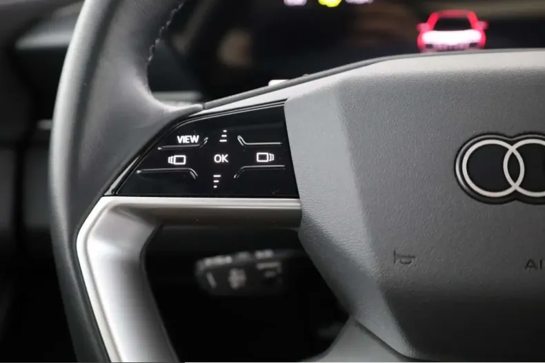 Audi Q6 e-tron din 2024 cu 7.614 km - oferta AUD224193 - foto 13