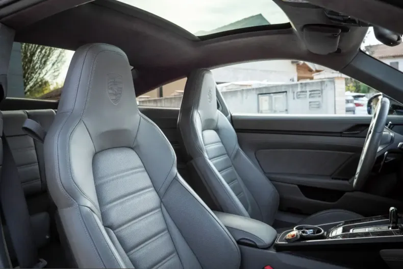 Porsche 911 din 2022 cu 19.200 km - oferta POR224196 - foto 26
