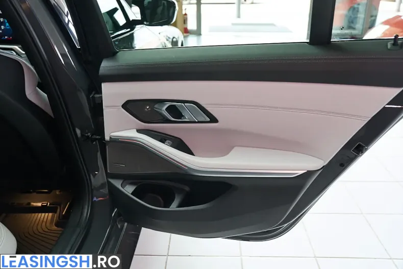 BMW M3 (Seria 3) din 2023 cu 25.000 km - oferta BMW224211 - foto 39