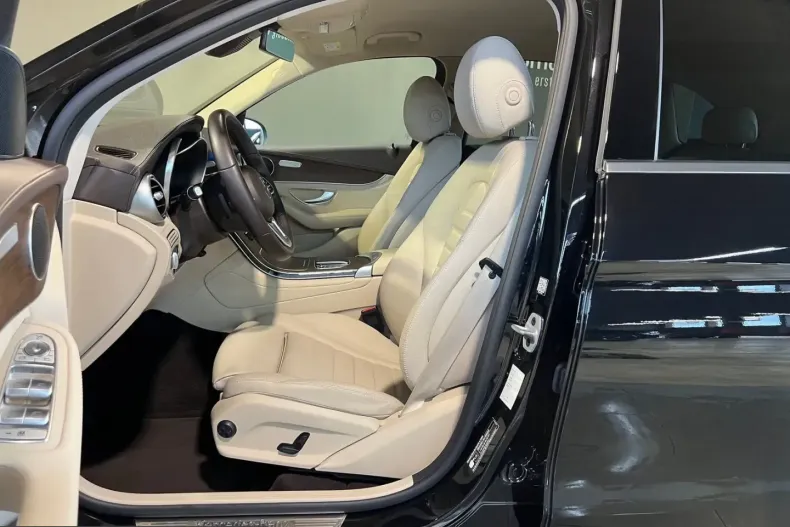 Mercedes-Benz GLC 300 (Clasa GLC) din 2021 cu 67.018 km - oferta MER224216 - foto 9