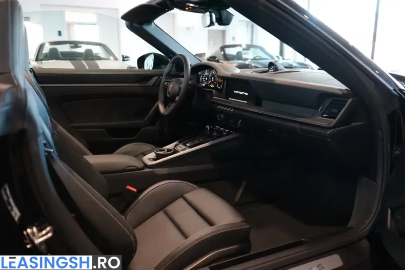 Porsche 911 din 2026 cu 25 km - oferta POR224219 - foto 28