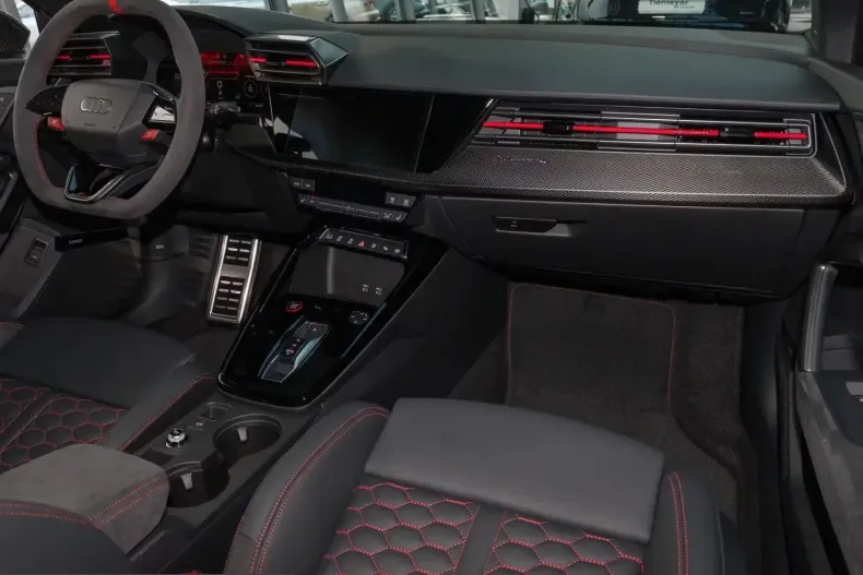 Audi RS3 din 2026 cu 0 km - oferta AUD224221 - foto 9