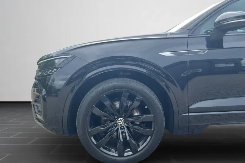 Volkswagen Touareg din 2023 cu 48.729 km - oferta VOL224223 - foto 8