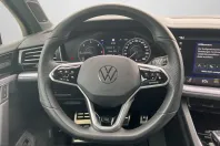 Volkswagen Touareg din 2023 cu 48.729 km - oferta VOL224223 - foto 9