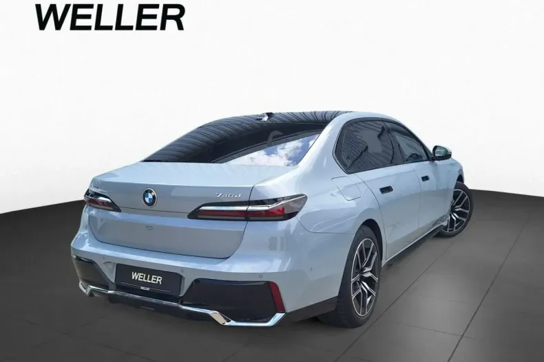 BMW 740 (Seria 7) din 2024 cu 74.530 km - oferta BMW224224 - foto 4