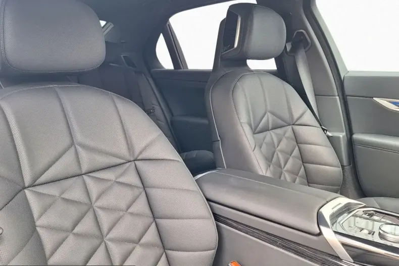 BMW 740 (Seria 7) din 2024 cu 74.530 km - oferta BMW224224 - foto 5