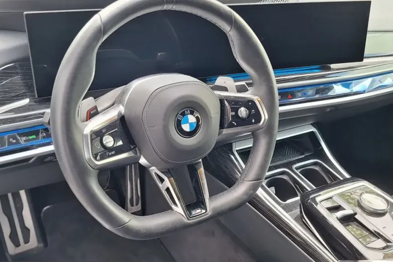 BMW 740 (Seria 7) din 2024 cu 74.530 km - oferta BMW224224 - foto 10