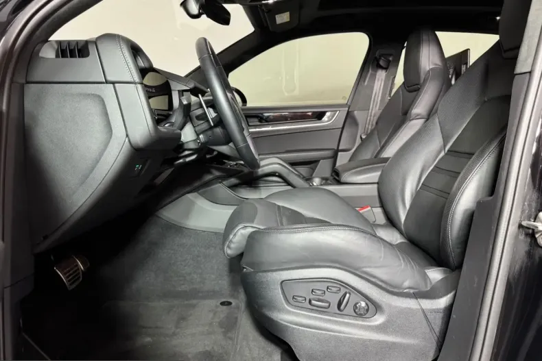 Porsche Cayenne din 2024 cu 10.000 km - oferta POR224226 - foto 11