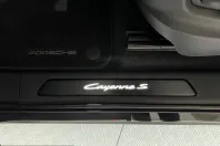 Porsche Cayenne din 2024 cu 10.000 km - oferta POR224226 - foto 36