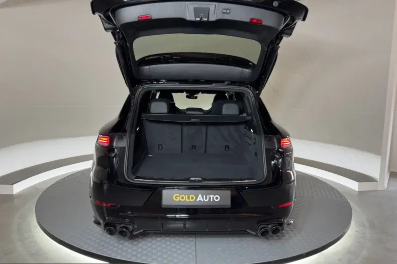 Porsche Cayenne din 2024 cu 10.000 km - oferta POR224226 - foto 48