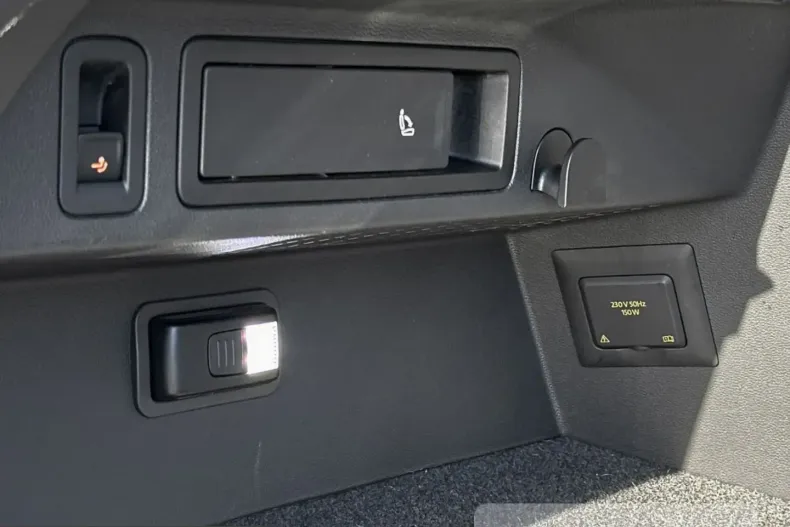 Volkswagen Tiguan din 2023 cu 27.512 km - oferta VOL224228 - foto 12