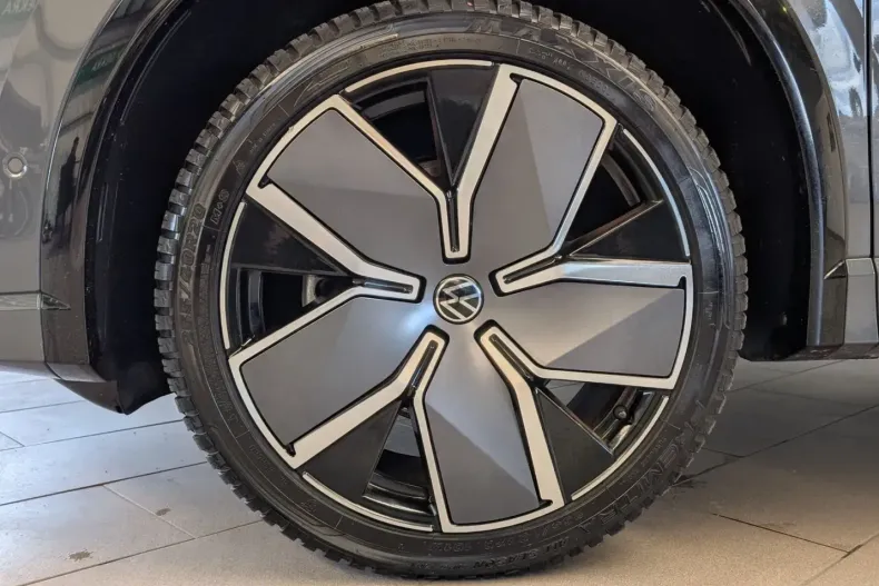 Volkswagen Tiguan din 2025 cu 25.335 km - oferta VOL224229 - foto 10