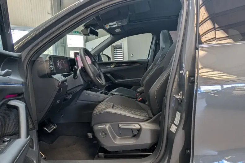 Volkswagen Tiguan din 2025 cu 25.335 km - oferta VOL224229 - foto 12
