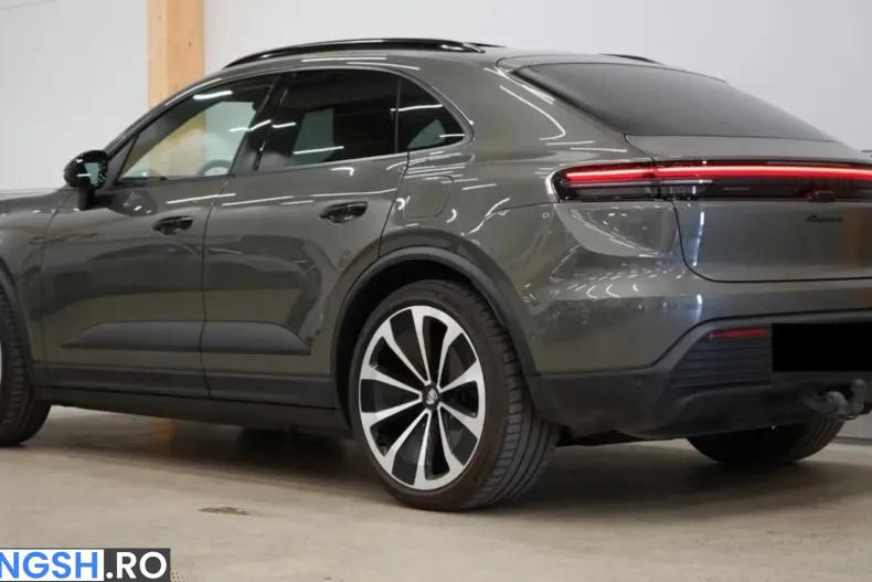 Porsche Macan din 2024 cu 5.550 km - oferta POR224232 - foto 6