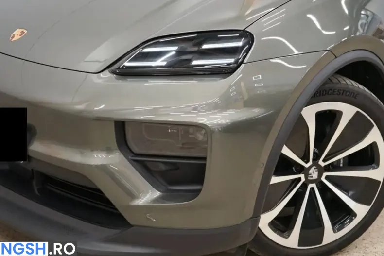 Porsche Macan din 2024 cu 5.550 km - oferta POR224232 - foto 8