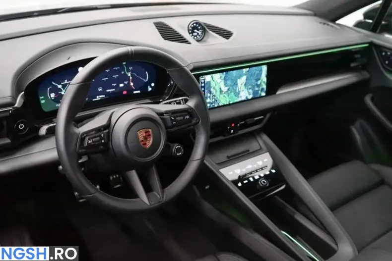 Porsche Macan din 2024 cu 5.550 km - oferta POR224232 - foto 9