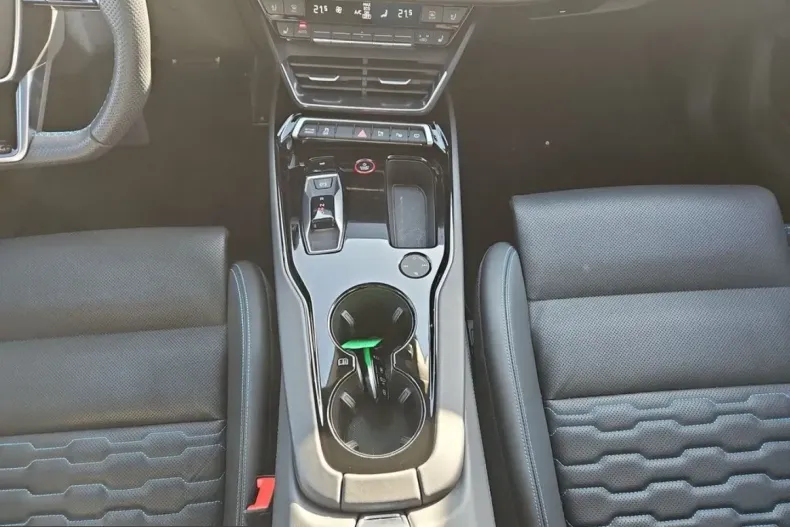 Audi e-tron GT din 2024 cu 14.136 km - oferta AUD224234 - foto 8