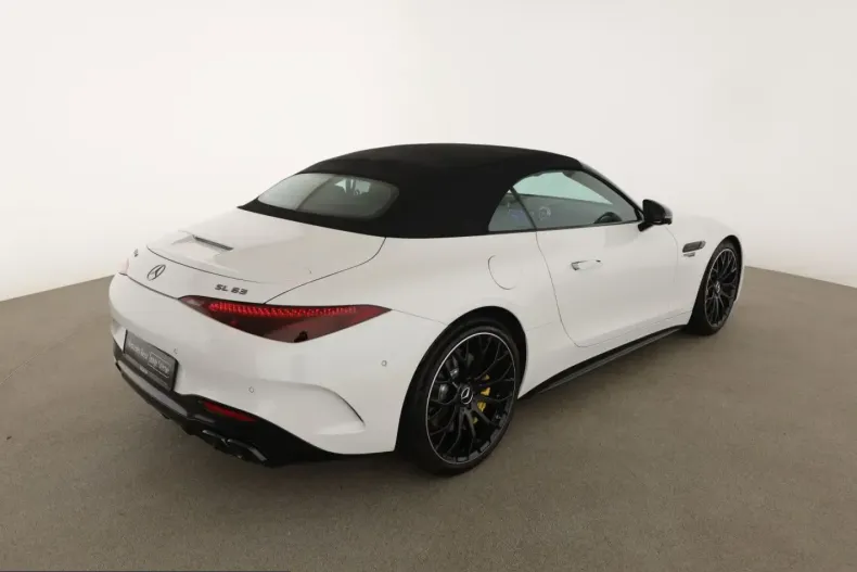 Mercedes-Benz SL 63 AMG (Clasa SL) din 2023 cu 7.900 km - oferta MER224235 - foto 10
