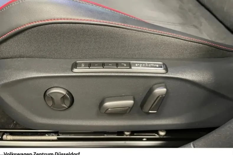 Volkswagen ID.7 din 2025 cu 21.938 km - oferta VOL224238 - foto 10