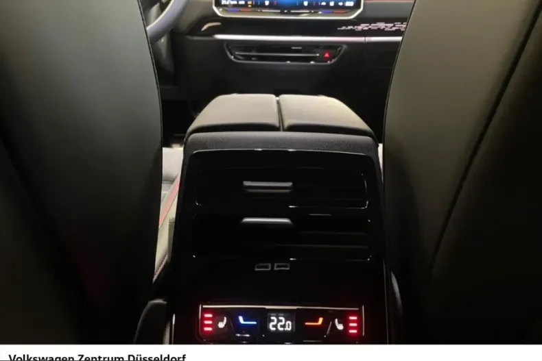 Volkswagen ID.7 din 2025 cu 21.938 km - oferta VOL224238 - foto 15