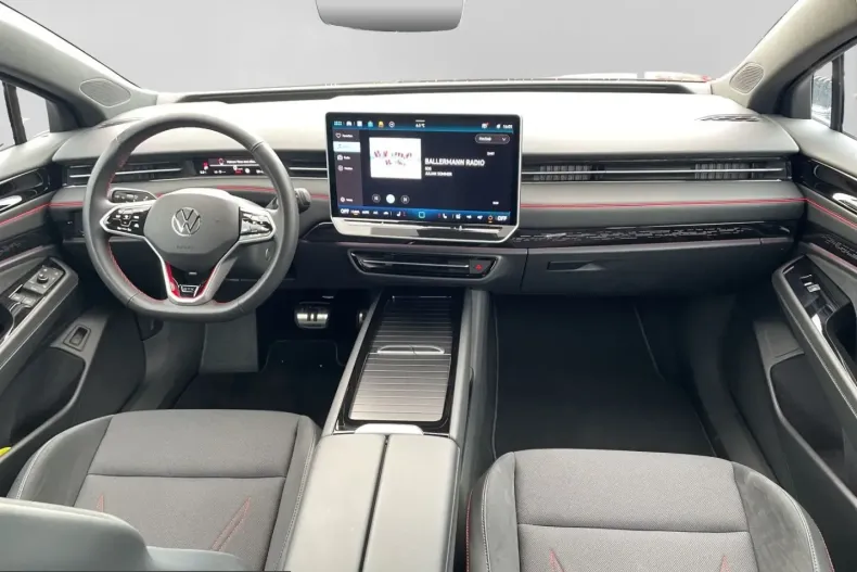 Volkswagen ID.7 din 2024 cu 13.983 km - oferta VOL224240 - foto 4