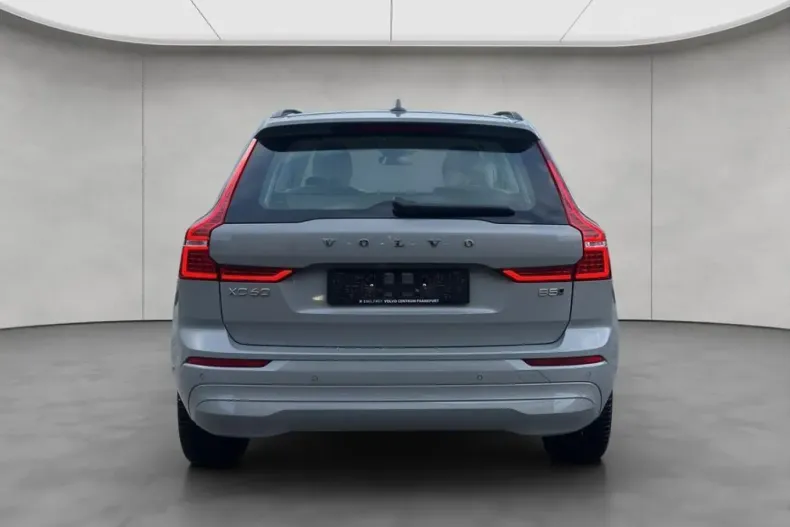 Volvo XC60 din 2024 cu 15.934 km - oferta VOL224241 - foto 4