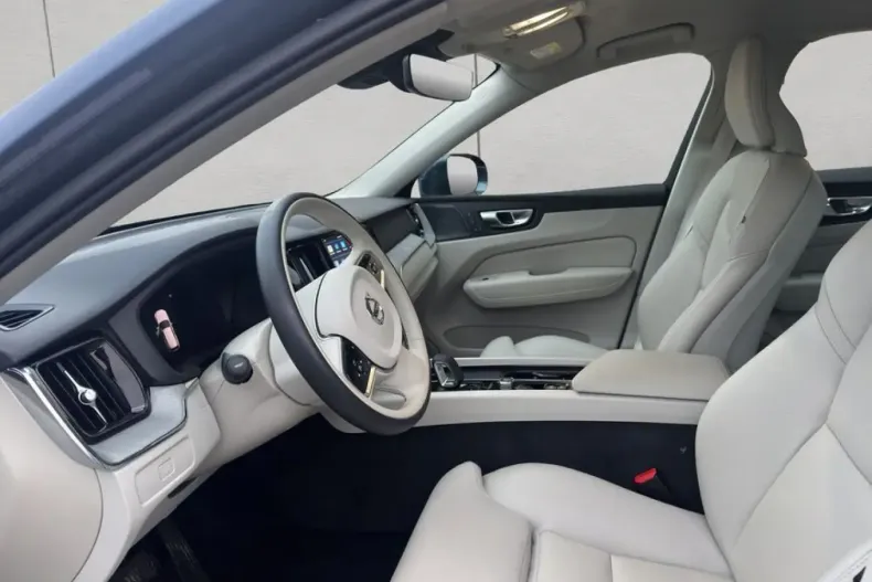 Volvo XC60 din 2024 cu 23.351 km - oferta VOL224243 - foto 7