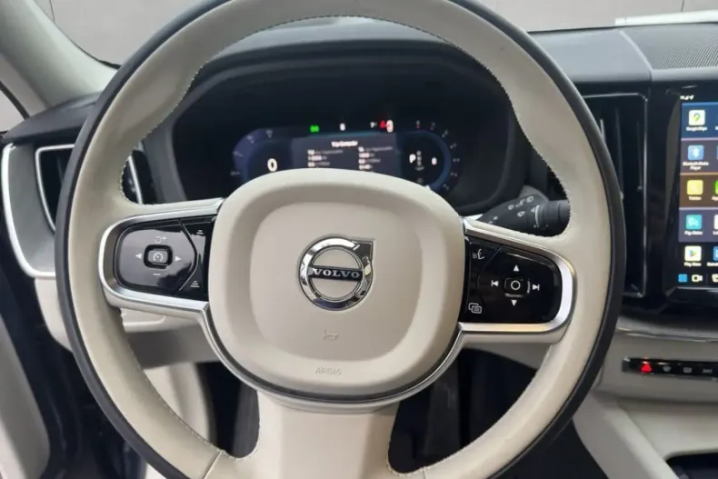 Volvo XC60 din 2024 cu 23.351 km - oferta VOL224243 - foto 8