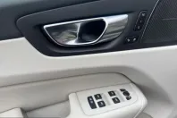 Volvo XC60 din 2024 cu 23.351 km - oferta VOL224243 - foto 13